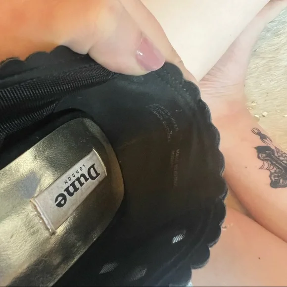 Dune London 39 Aloraa Cut-Out High Heel Court Shoes - Picture 8 of 9